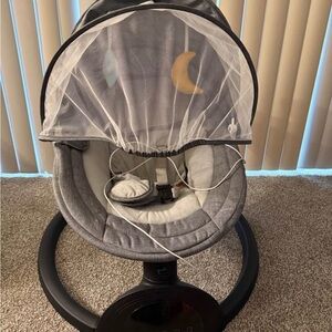 Source Unknown Gray Infant Swing with Mesh Canopy